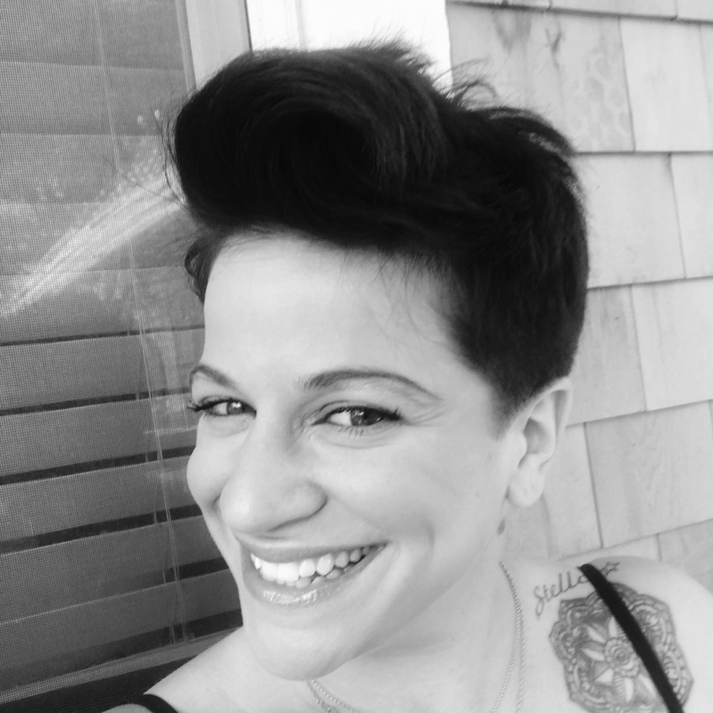 Meet your Posher, Laura